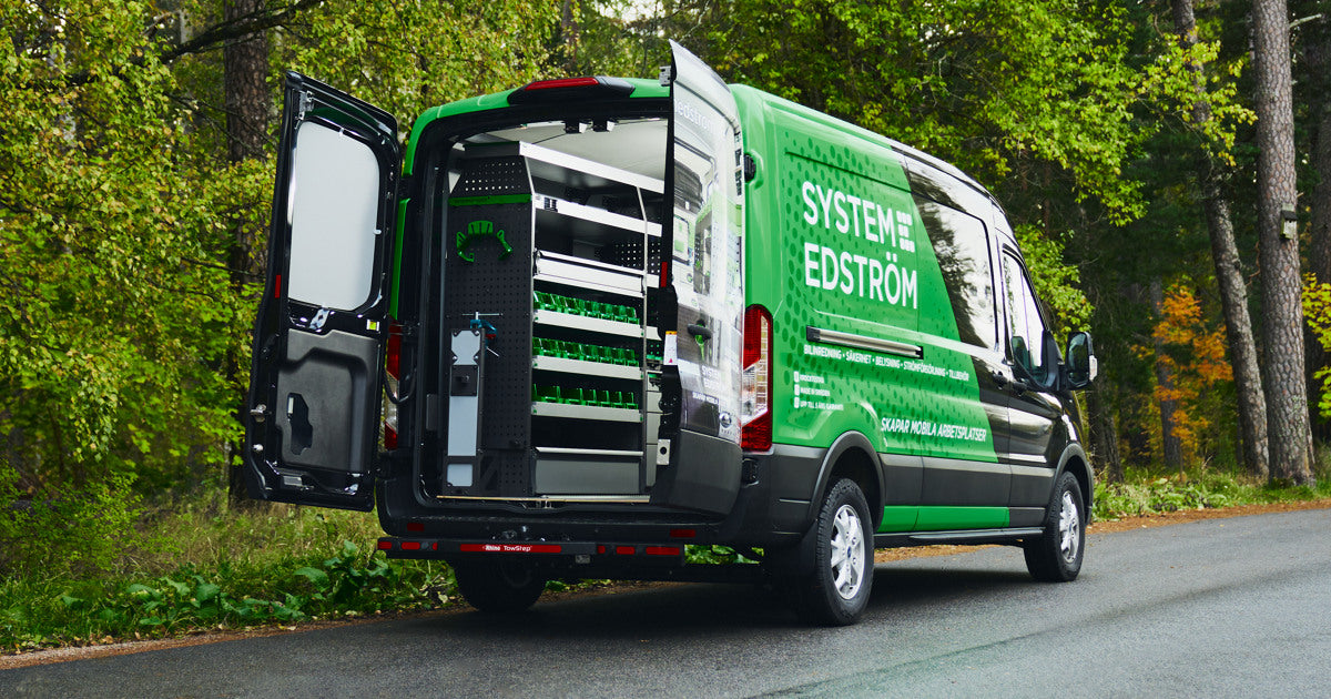 Professionelle Fahrzeugeinrichtung von System Edström – geplant, geliefert und eingebaut by OSA.