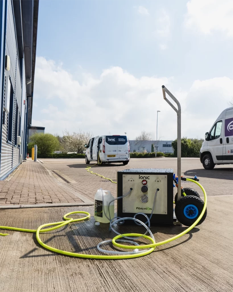 Foamion™ Portable – Mobiles Schaumreinigungssystem für Fenster-, Fahrzeug- & Fassadenreinigung
